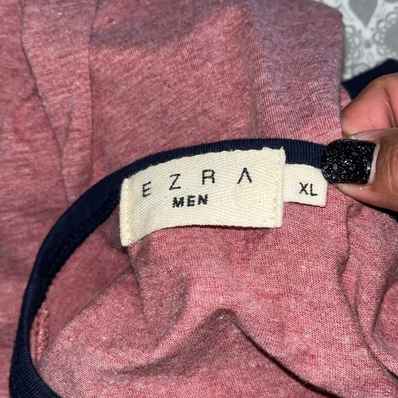 Ezra mens baseball henley size XL. Excellent Condition. Blue and dusty rose. - Picture 5 of 6
